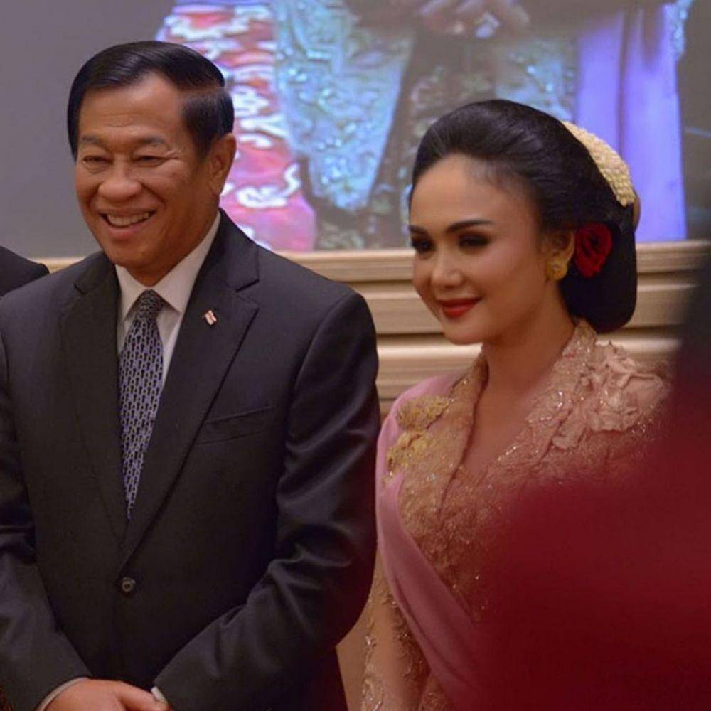 Yuni Shara dan Para Pejabat (instagram.com/yunishara36)