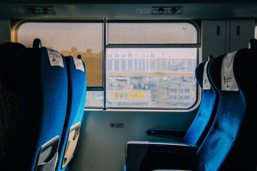 Ilustrasi kereta bandara (unsplash.com/cylee0119)