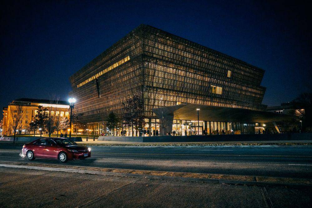 National Museum of African American History and Culture (unsplash.com/Dineda Nyepan)