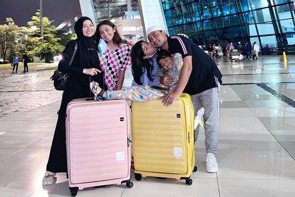 potret Meisya Siregar pulang haji (instagram.com/meisya__siregar)