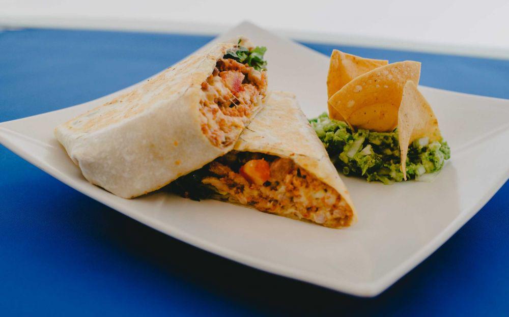 Resep Burrito Isi Nasi Pedas, Ide Sarapan Praktis