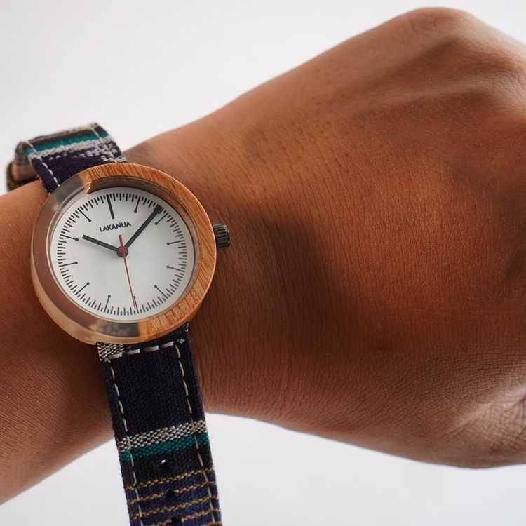Jam tangan merek Lakanua (instagram.com/lakanua)