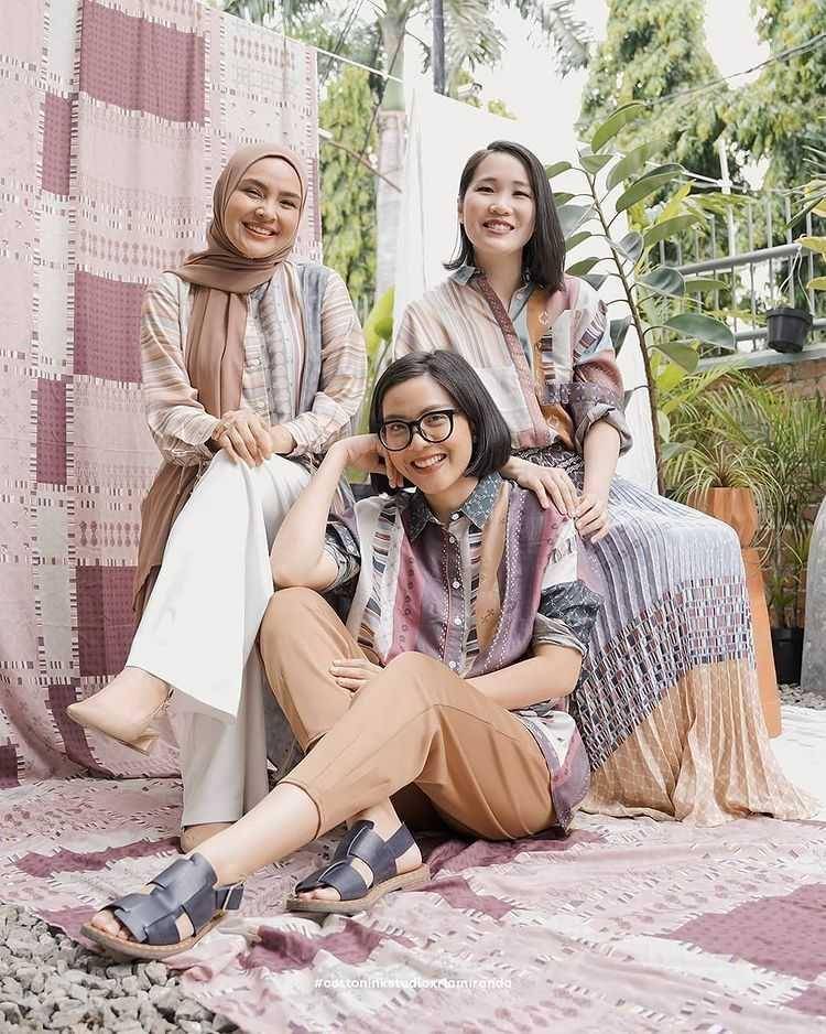 Pakaian merek Cottonink (instagram.com/cottoninkstudio)