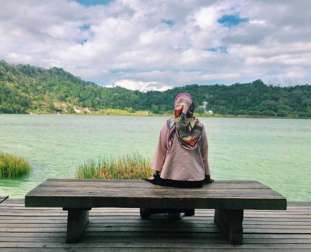 Danau Linow (instagram.com/mirasahid)
