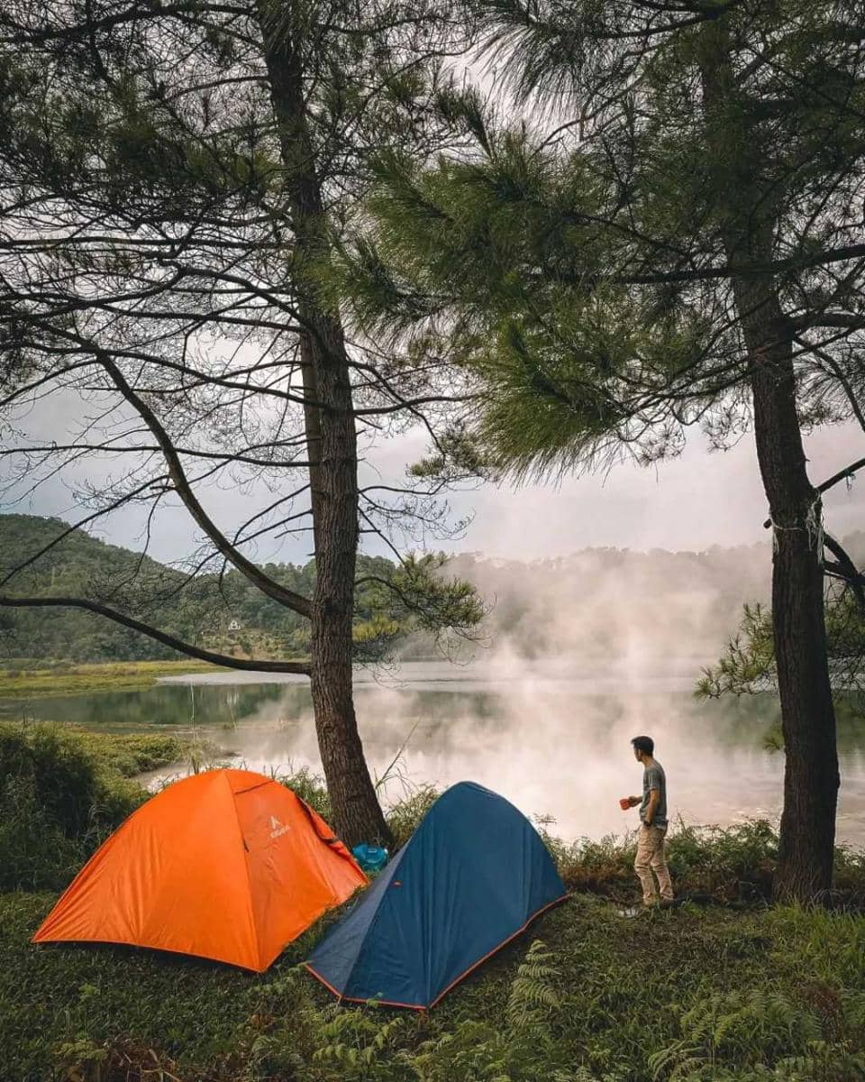 Danau Linow (instagram.com/jleemoses)