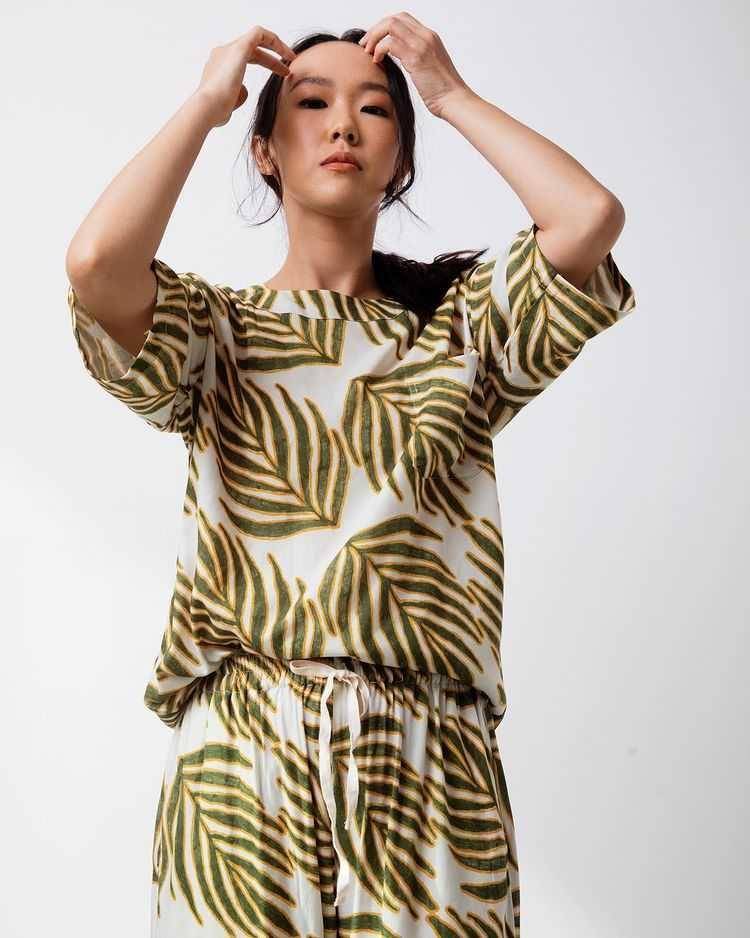 Pakaian merek SARE/Studio (instagram.com/sarestudio)