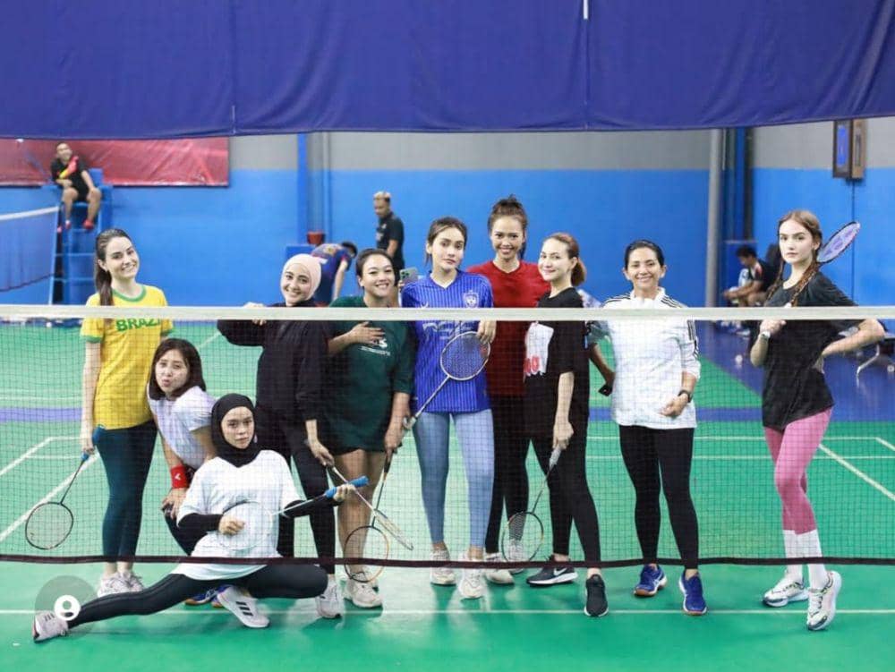 potret Lesty Kejora dan kolega usai bermain bulutangkis (instagram.com/adsky99)