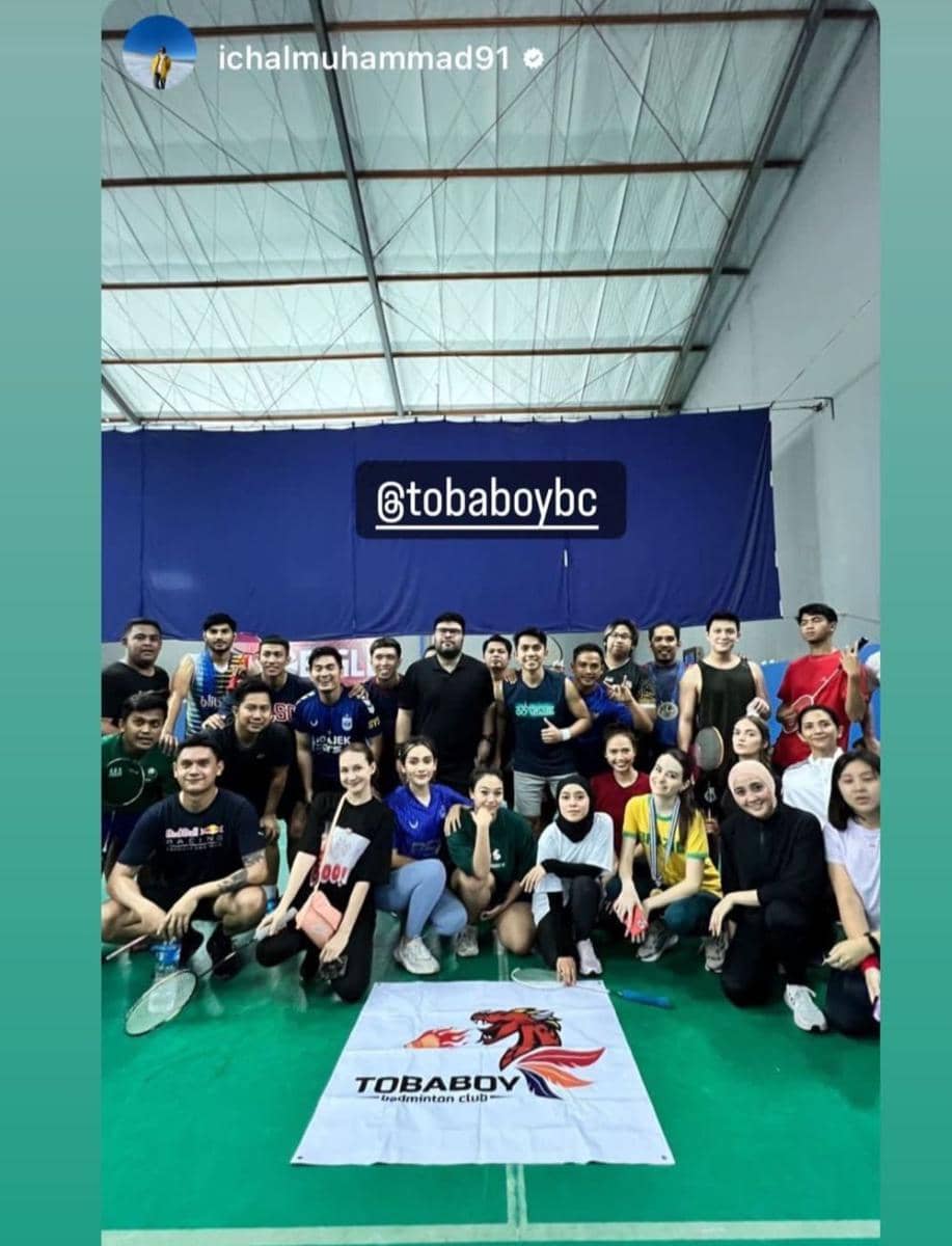 potret Lesty Kejora dan kolega usai bermain bulutangkis (instagram.com/ichalmuhammad91)