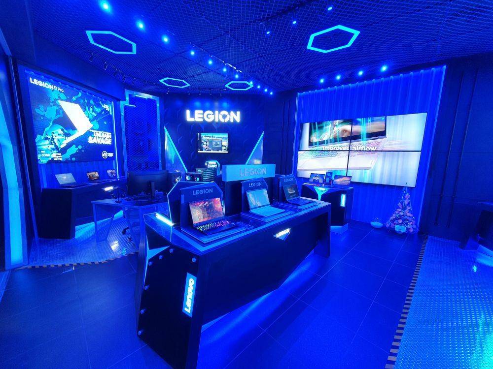 Interior Lenovo Legion Store Surabaya. (Dok. Lenovo Indonesia)