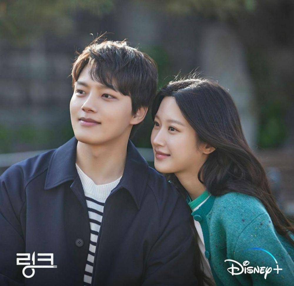 Yeo Jin Goo dan Moon Ga Young di drama Link: Eat, Love, Kill (instagram.com/disneypluskr)