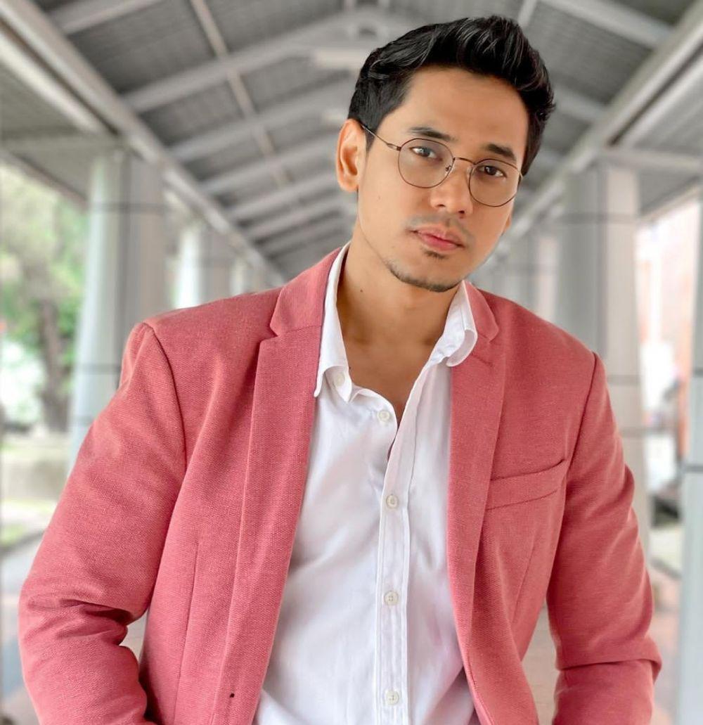 Khai Bahar (instagram.com/khaibahar1994)