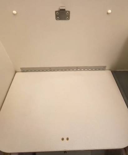 Ilustrasi nursery table di dalam toilet pesawat (tiktok.com/masmasudara)