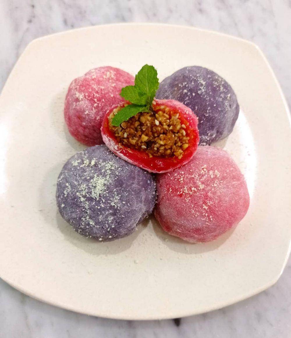 Ilustrasi mochi kacang wijen (instagram.com/tira_silvianti)