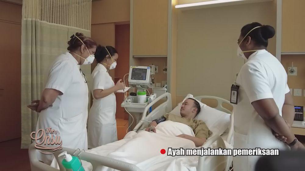 Ruben Onsu pengobatan di Singapura (youtube.com/theonsu)