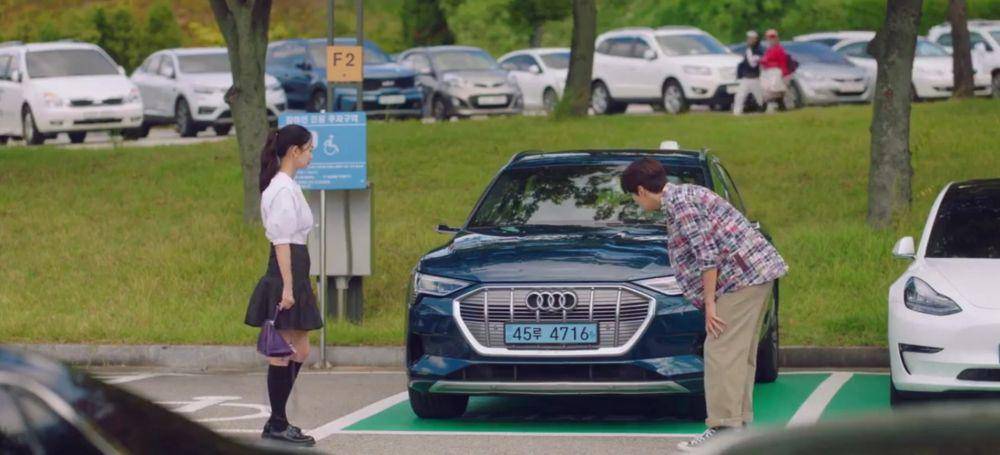 cuplikan drama Hometown Cha Cha Cha (dok. Tvn/Hometown Cha Cha Cha)