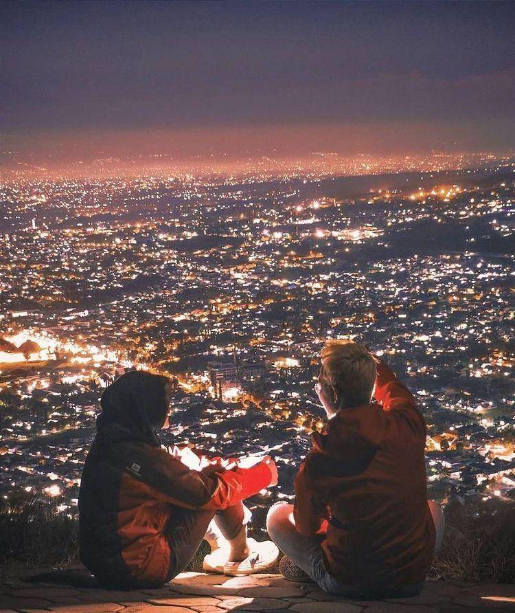 potret Wisata Paralayang Gunung Banyak (instagram.com/osisam)