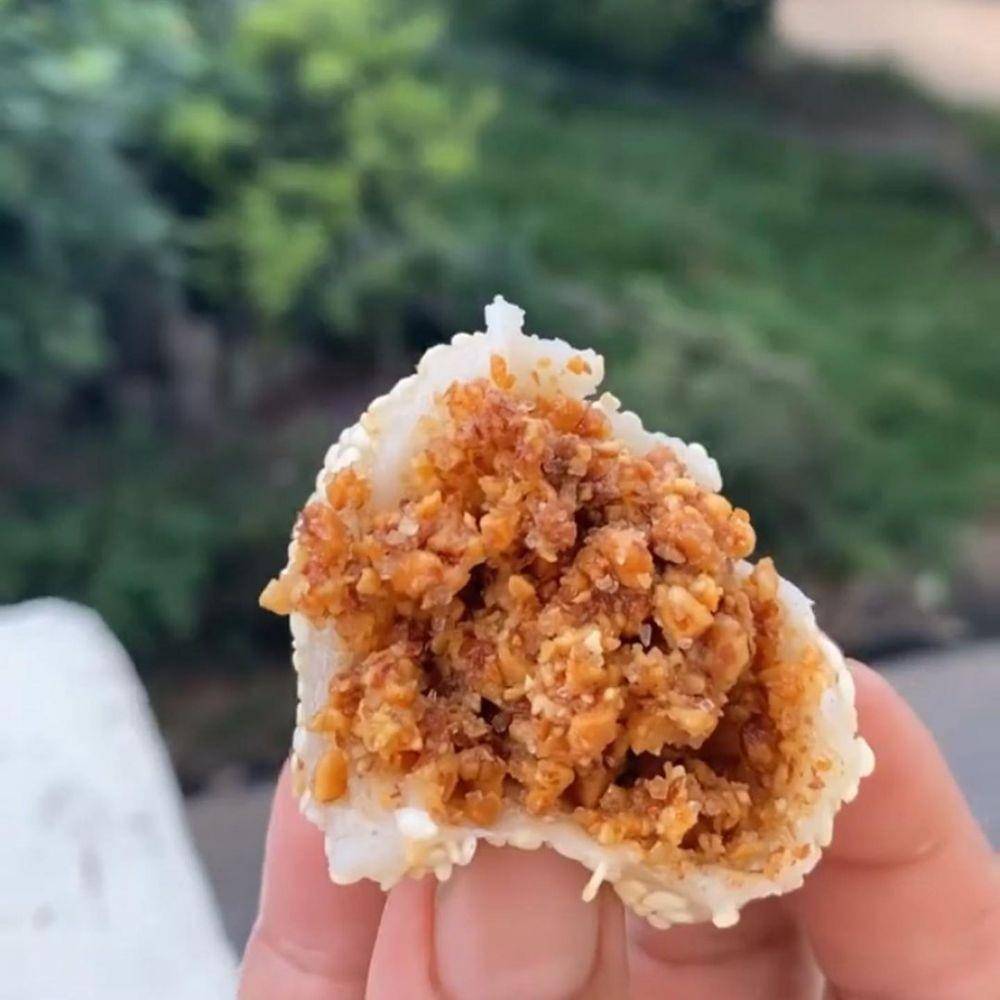 Mochi kacang tanah (instagram.com/piecake_mamijusfel)