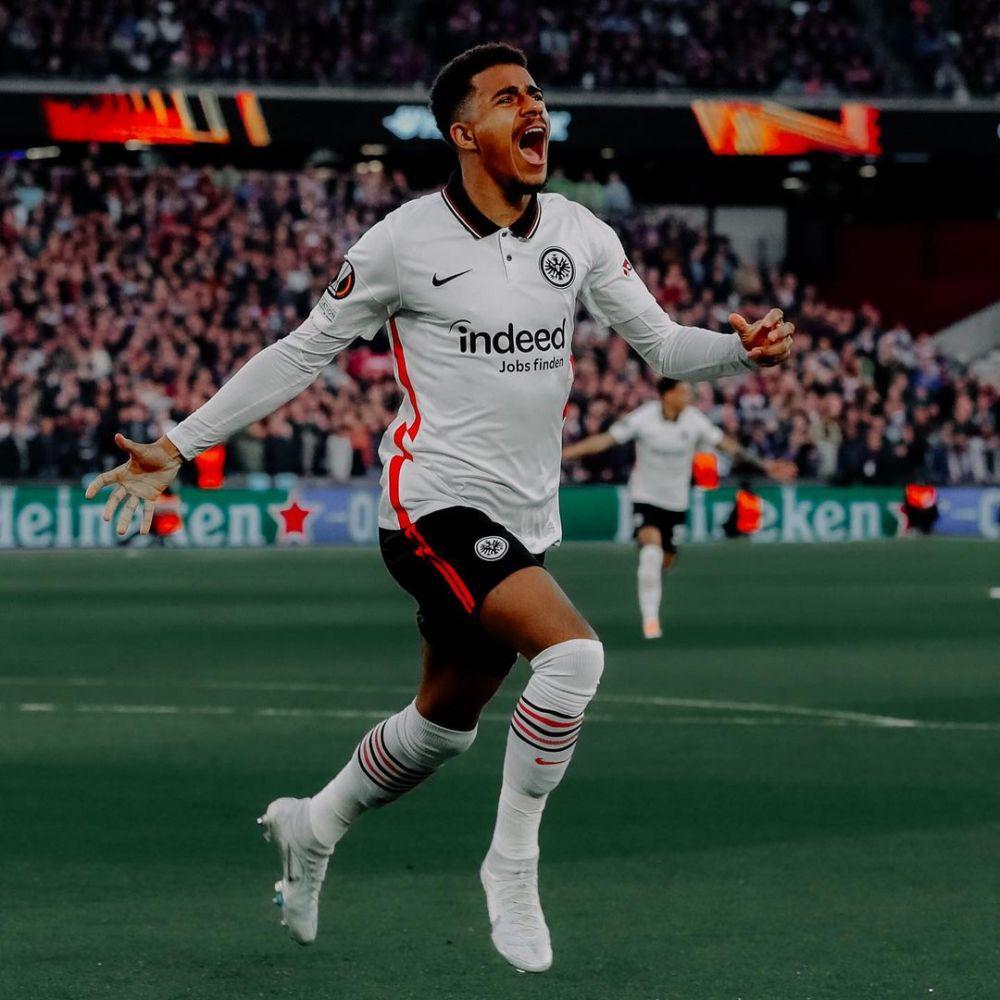 Ansgar Knauff saat bersergaam Eintracht Frankfurt (instagram.com/ansgar.k)