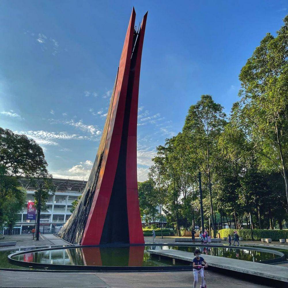 Kaldron Api, GBK, Jakarta (instagram.com/saras_tedjakusuma)