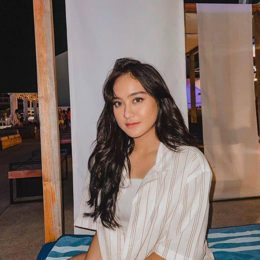 Salshabilla Adriani (instagram.com/salshabillaadr)