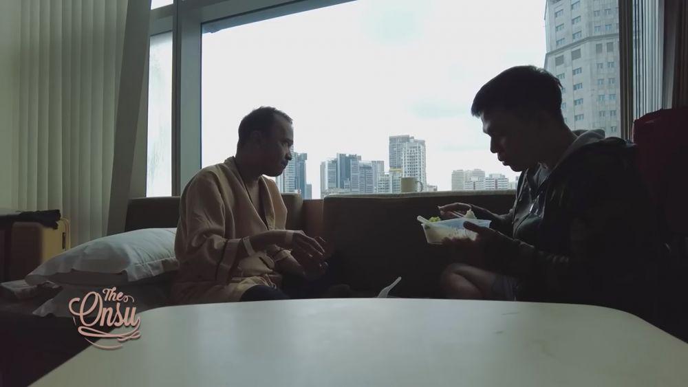 Ruben Onsu pengobatan di Singapura (youtube.com/theonsu)