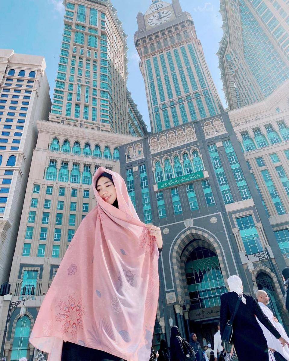 Oki Setiana Dewi (instagram.com/okisetianadewi)