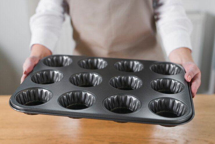 ilustrasi muffin pan (freepik.com/freepik)