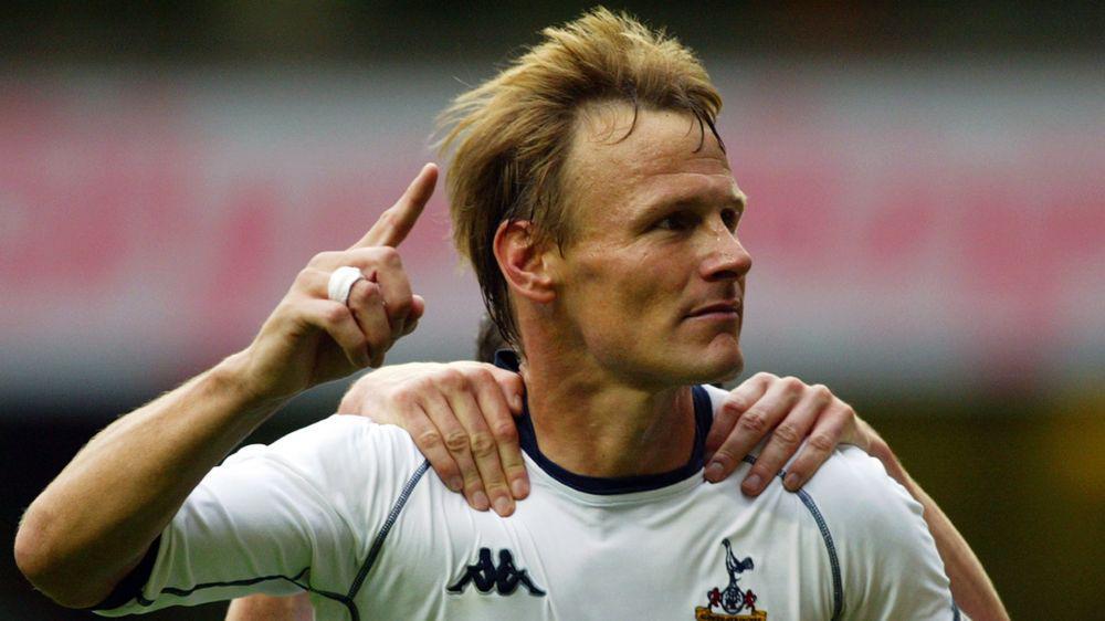 Teddy Sheringham (twitter.com/SpursOfficial)