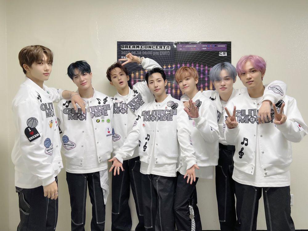 NCT Dream (twitter.com/NCTsmtown_DREAM)