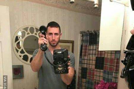 cowok mirror selfie kocak (1cak.com)