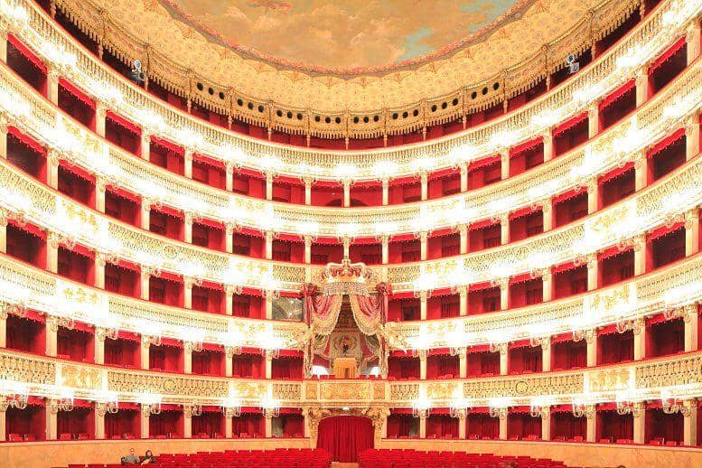 San Carlo Theatre (instagram.com/ludovicmaisant)