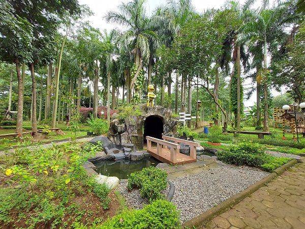 Taman Wisata Lebah (google.com/maps/rachmalia dewi)