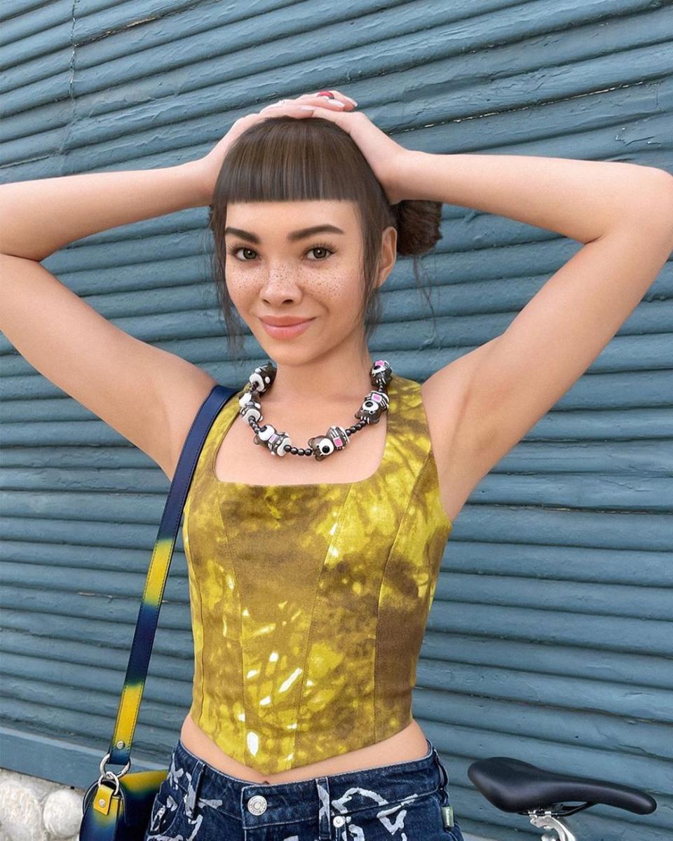 Lil Miquela (instagram.com/lilmiquela)
