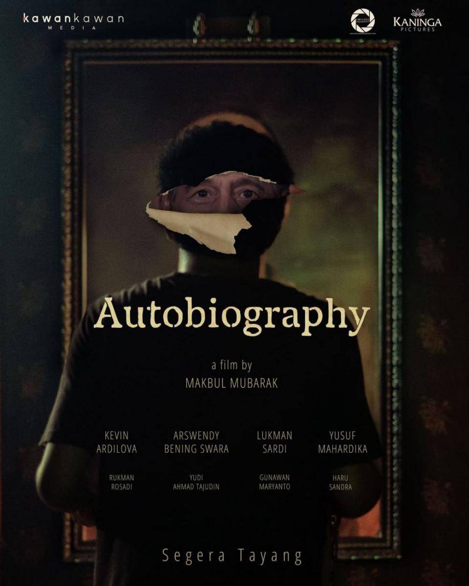 Autobiography (instagram.com/yuliaevinabhara)