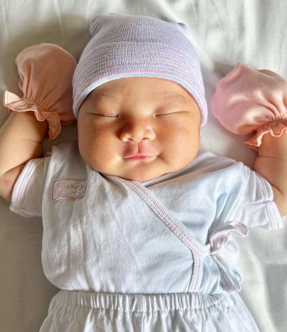 potret baby Austine (instagram.com/devinahermawan)