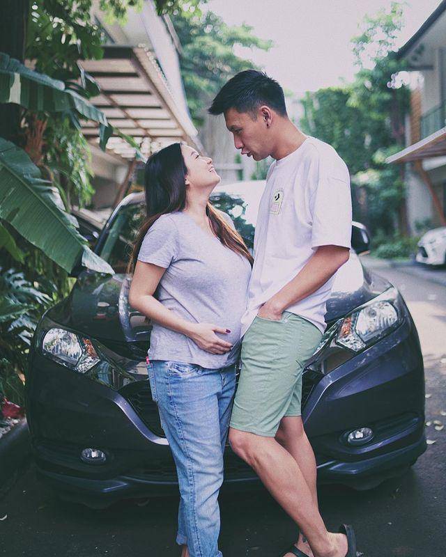 Fendy Chow dan Stella Cornelia (instagram.com/fendychow)