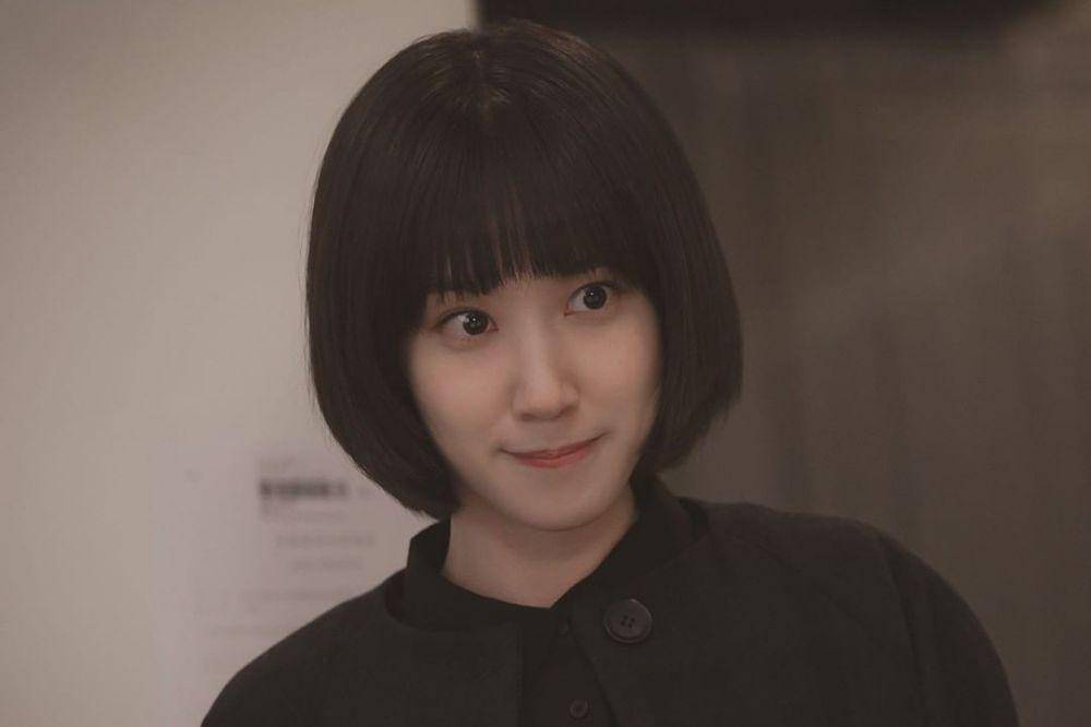 Park Eun Bin di drama Extraordinary Attorney Woo (instagram.com/channel.ena.d)