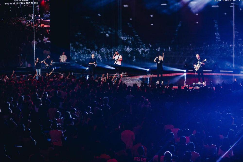 9 Lagu Planetshakers, Lagu Pujian yang Menyentuh dan Penuh Semangat
