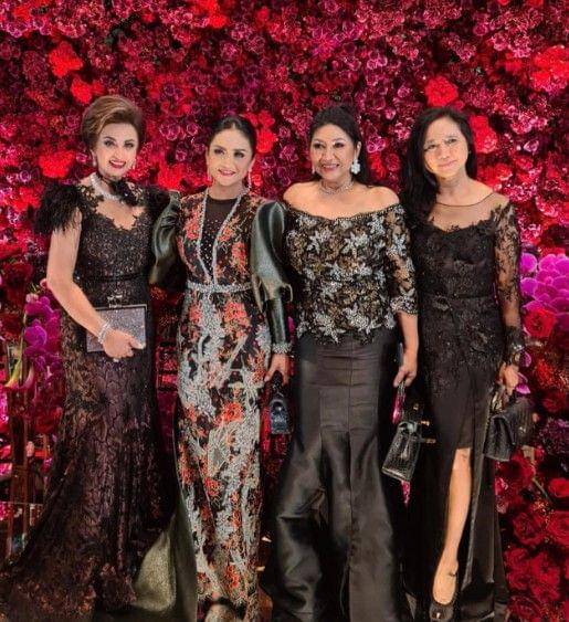 Krisdayanti kondangan. (instagram.com/krisdayantilemos)