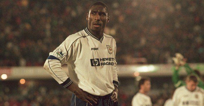 Sol Campbell (twitter.com/Football__Tweet)