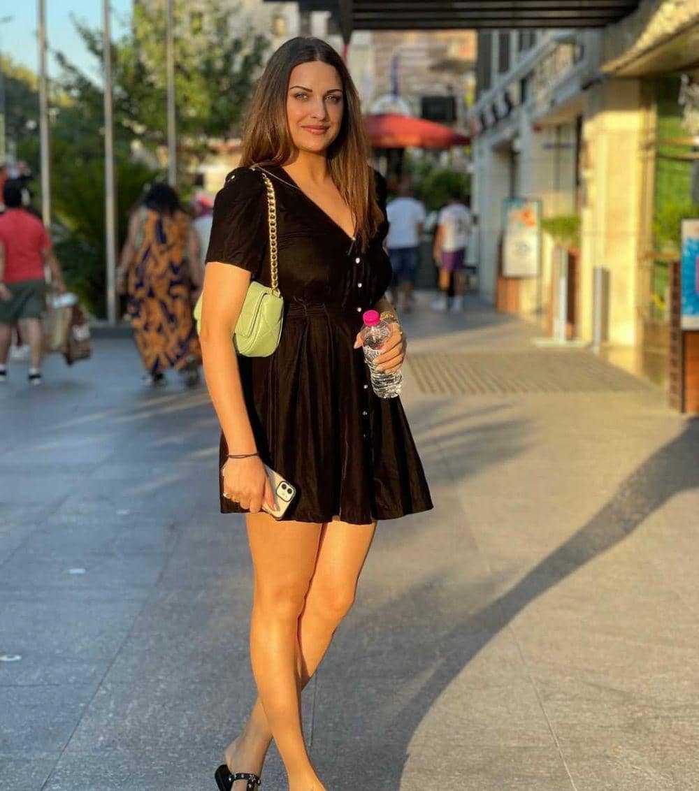 Himanshi Khurana (instagram.com/iamhimanshikhurana)