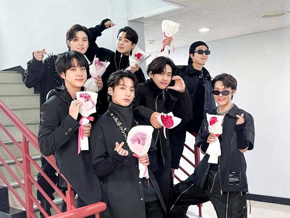 [QUIZ] Berdasarkan Tingkat Posesif, Ini Member BTS yang Cocok Jadi Belahan Jiwamu!