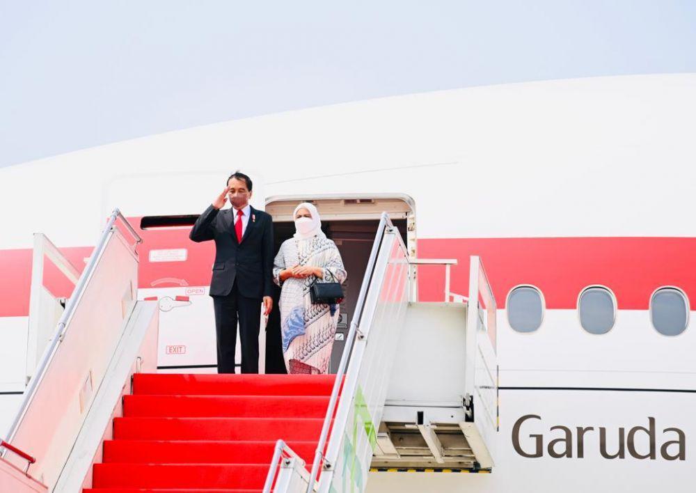 Dari Asia Timur, Ini Deretan Oleh-oleh yang Dibawa Pulang Jokowi
