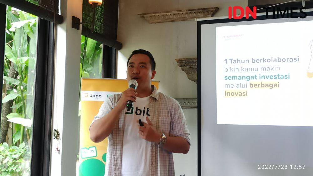 PR & Corporate Communication Lead Bibit, William dalam acara Media Gathering yang diadakan di Jakarta, Kamis (28/7/2022). (IDN Times/Kamila Sayara Avicena)