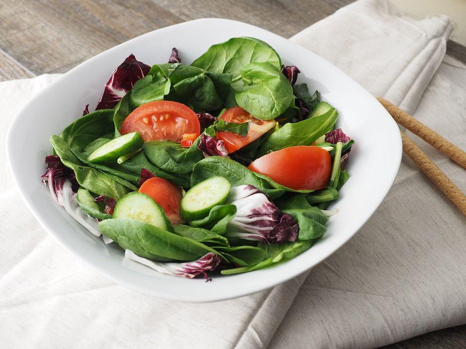 ilustrasi salad (pixabay.com/dbreen)