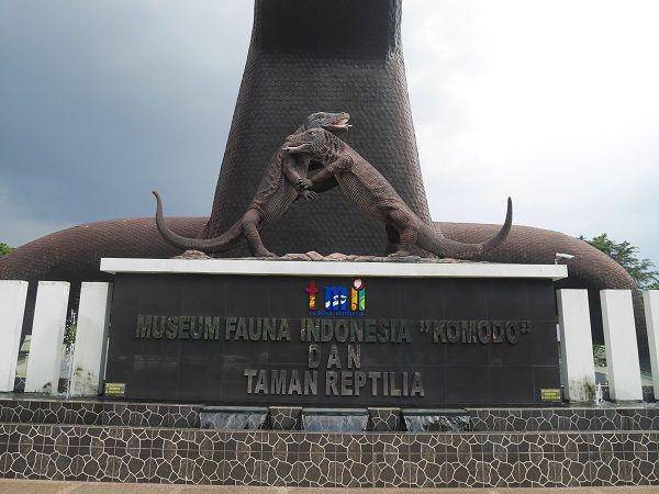 Komodo Indonesian Fauna Museum and Reptile Park (google.com/maps/budi iteru)