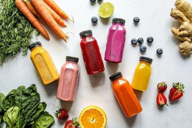 ilustrasi juice cleanse (pexels.com/Polina Tankilevitch)