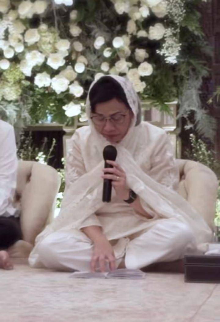 Potret Sri Mulyani diacara pengajian Lukman dan Windy. Instagram.com/smindrawati