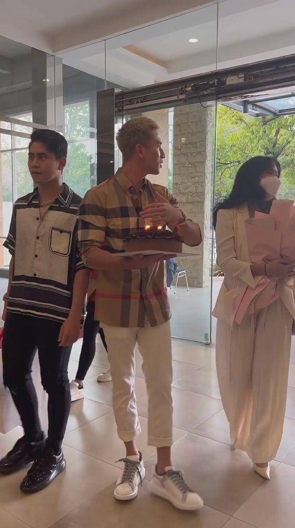 pesta ultah Venna Melinda (instagram.com/athallanaufal7)