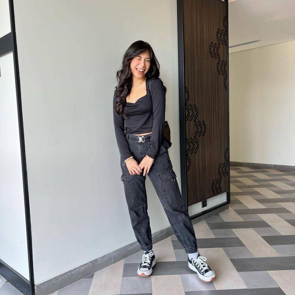 Outfit ala Abel Cantika (instagram.com/abellyc)
